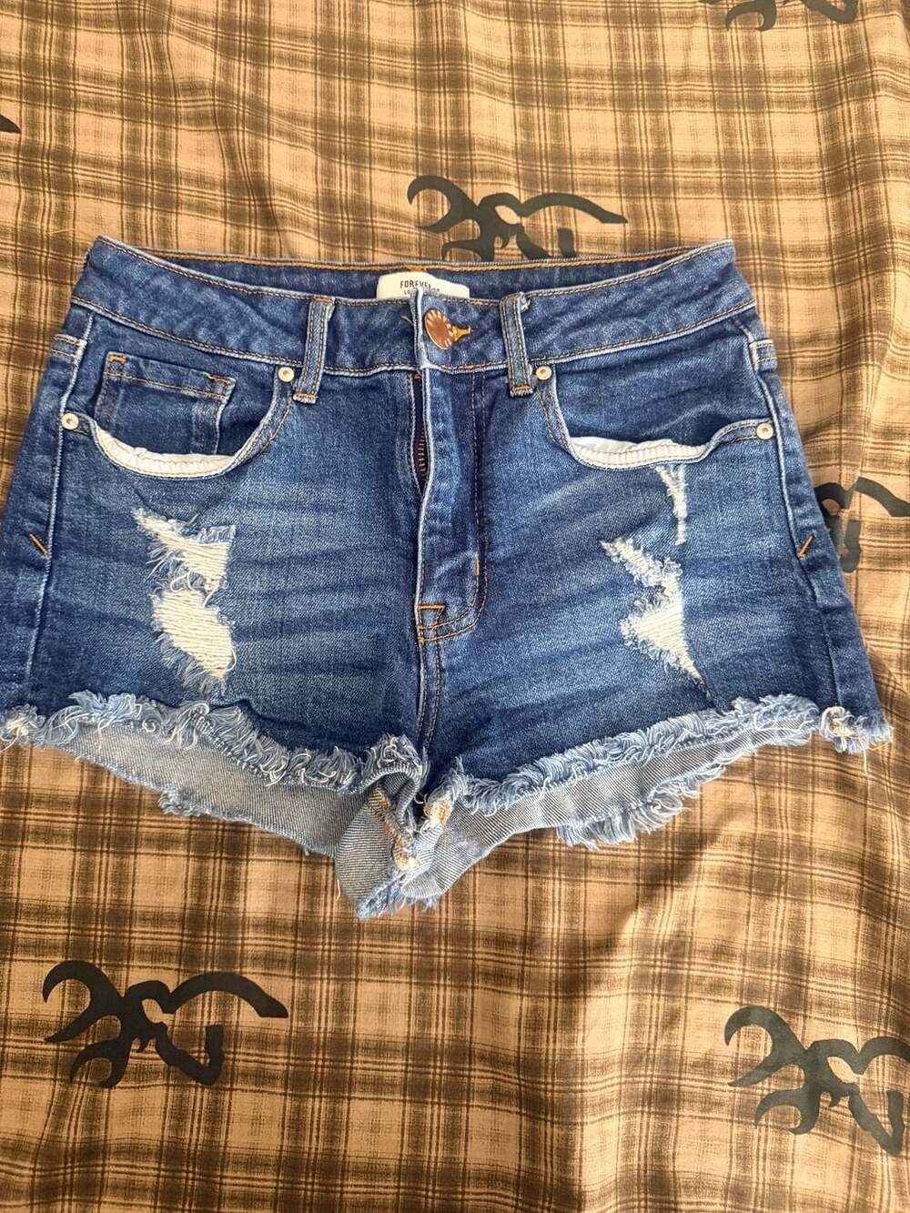 Forever 21 Distressed Denim Shorts Size 26 Blue Raw Hem Cut Off